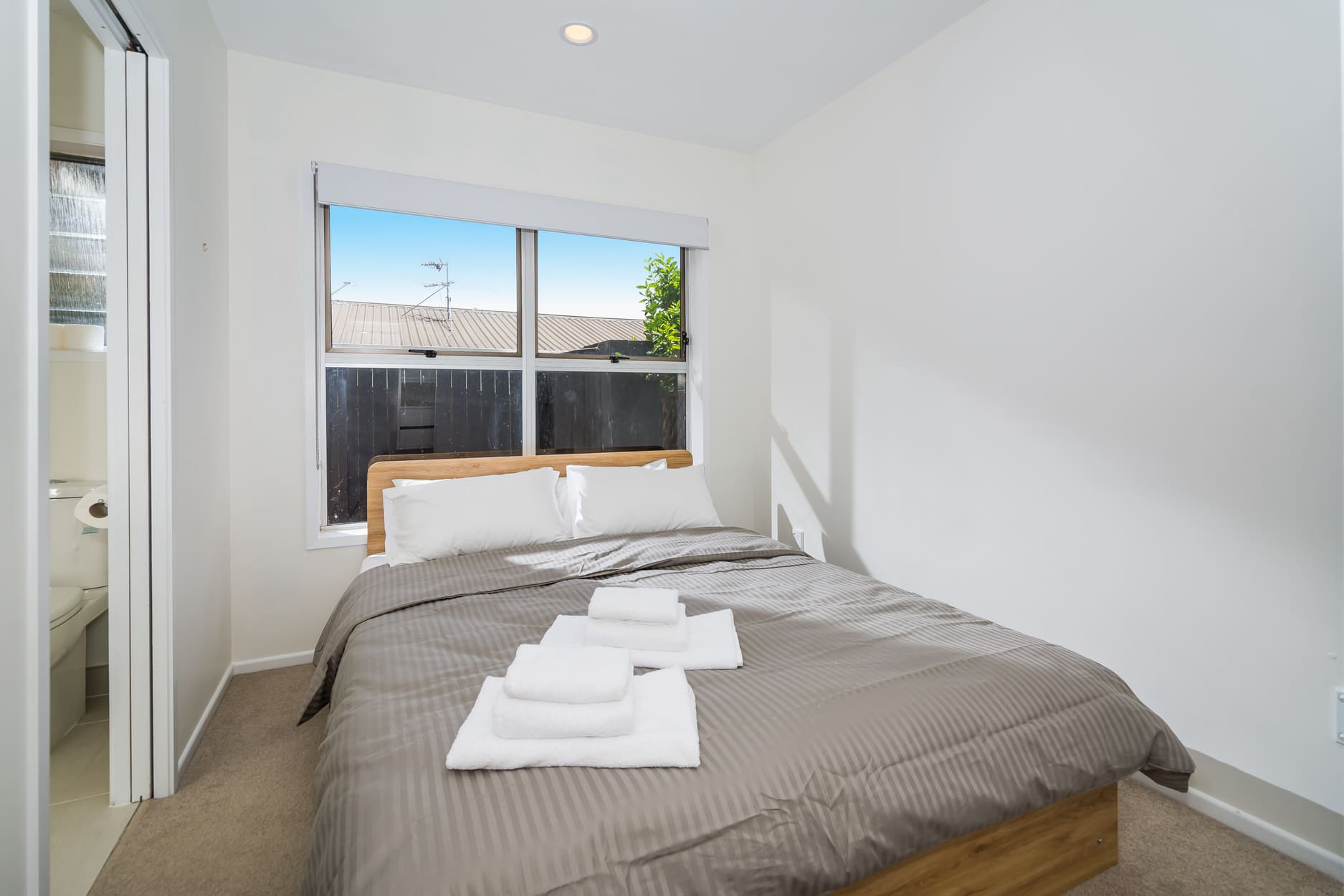 Manuka Road project image